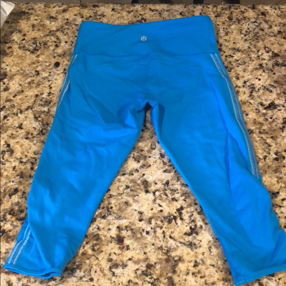 Blue lululemon leggings